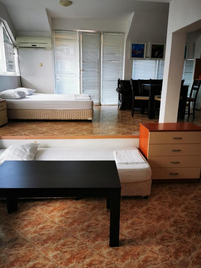 Jelezchevi Guest Rooms พรีมอร์สโก ภายนอก รูปภาพ