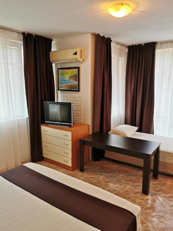 Jelezchevi Guest Rooms พรีมอร์สโก ภายนอก รูปภาพ