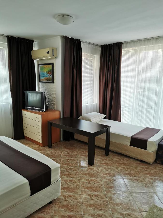 Jelezchevi Guest Rooms พรีมอร์สโก ภายนอก รูปภาพ