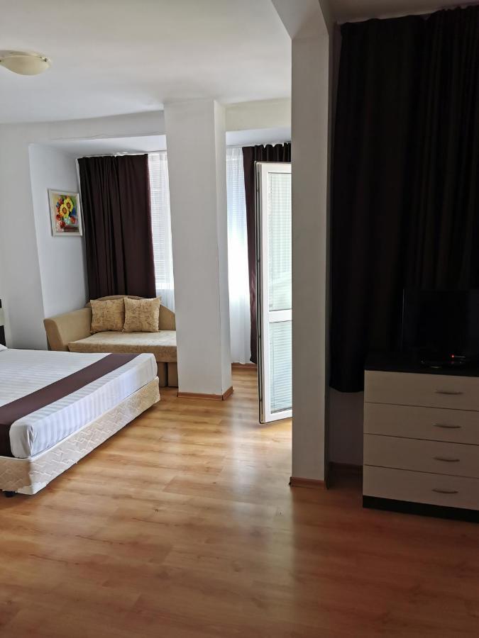 Jelezchevi Guest Rooms พรีมอร์สโก ภายนอก รูปภาพ