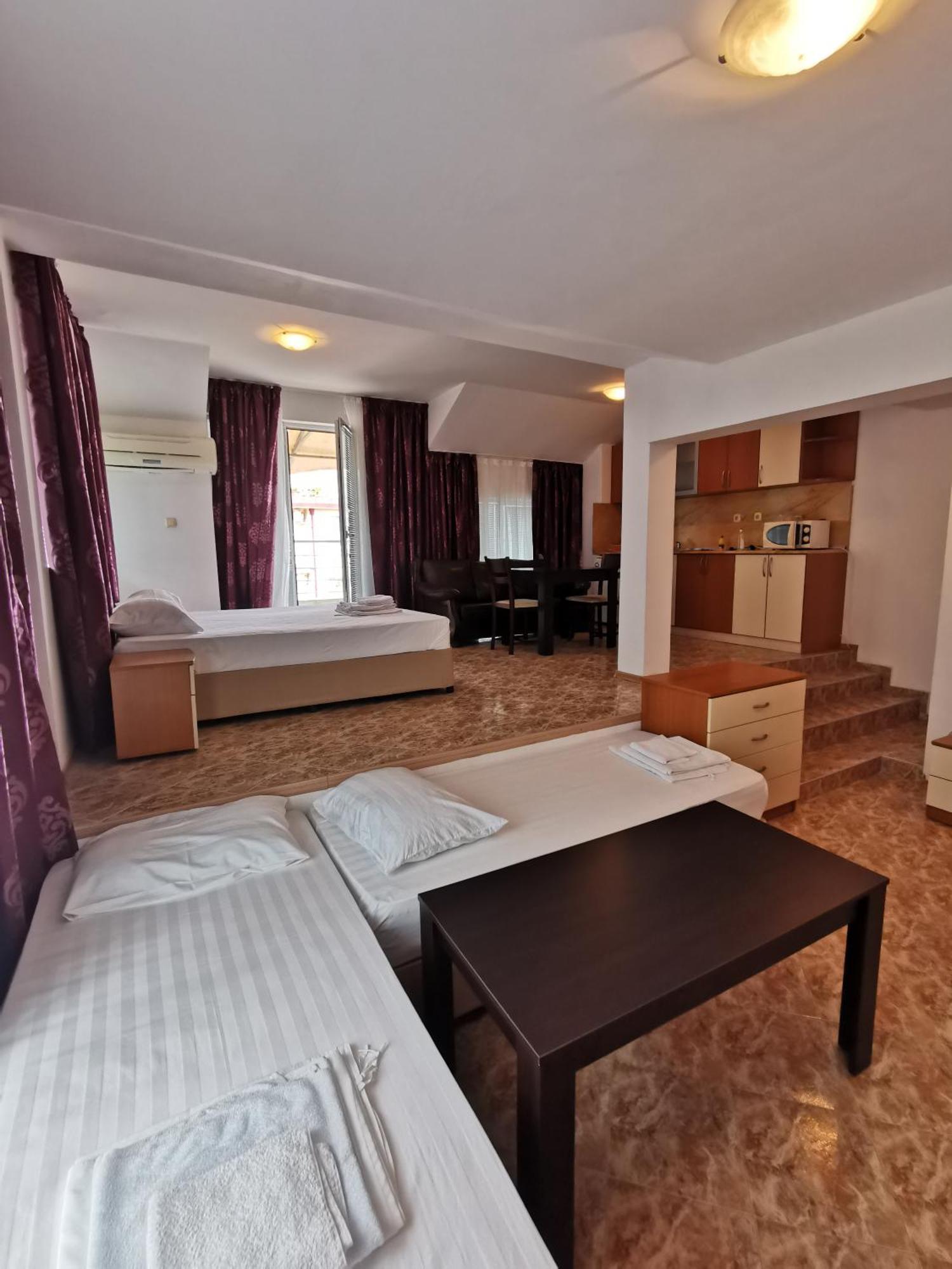 Jelezchevi Guest Rooms พรีมอร์สโก ภายนอก รูปภาพ